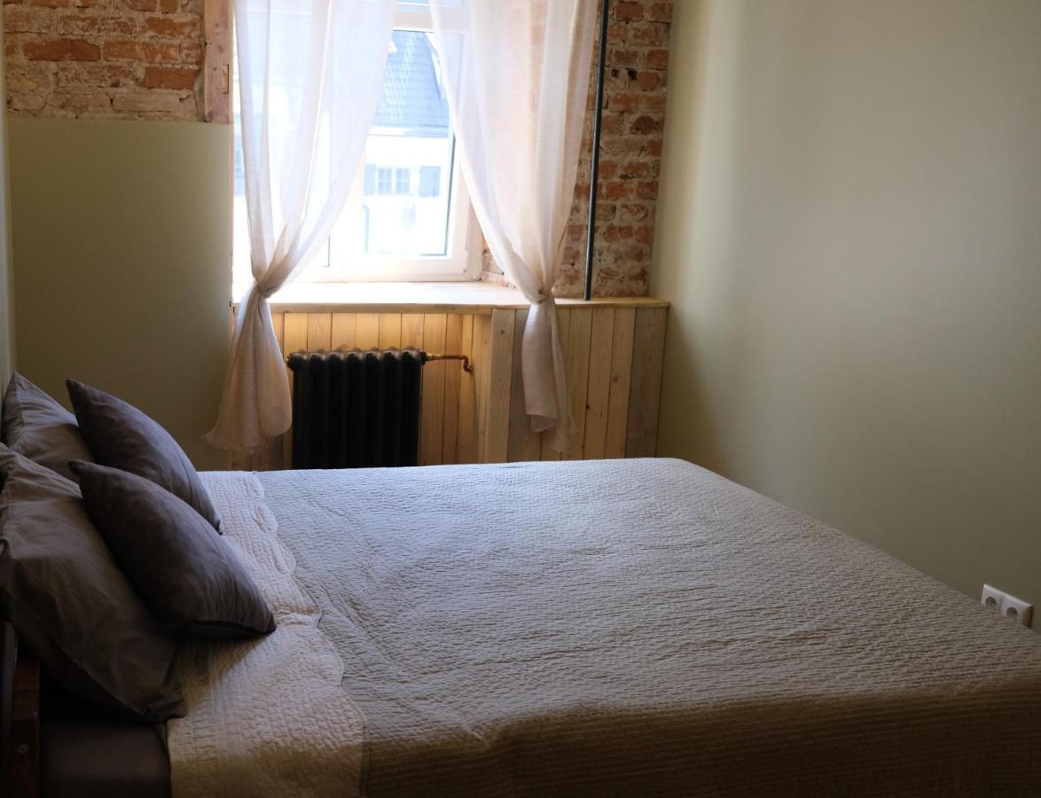 Historic Apartment With Wooden Floors In The Hearth Of Old-Town Рига Экстерьер фото